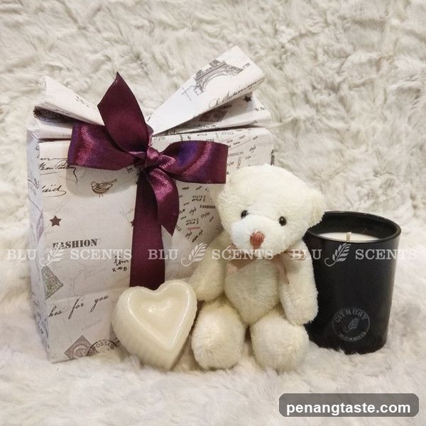 Gift Set Display