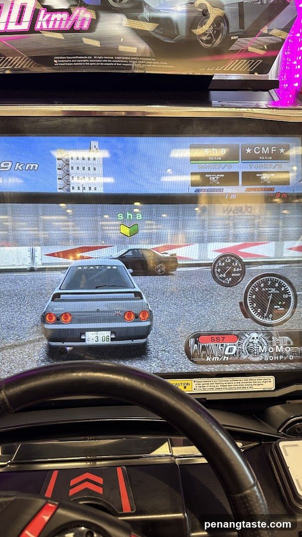 Arcade Racing Game Screen