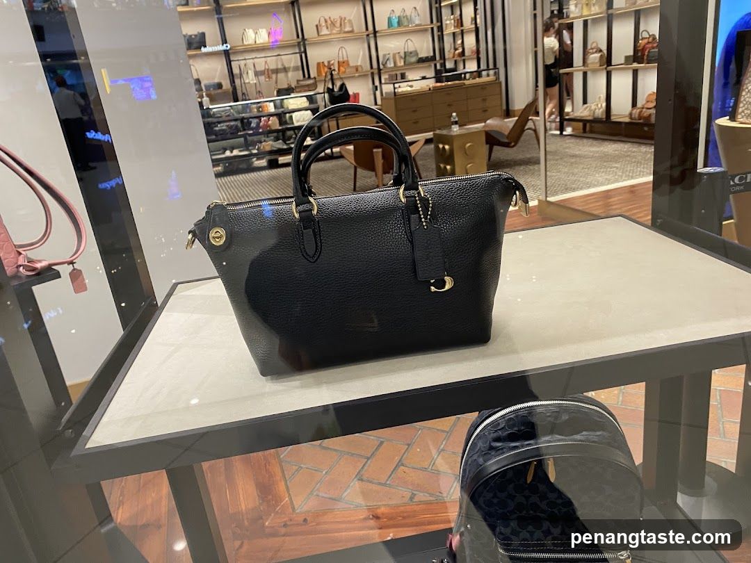 Shop Interior Display