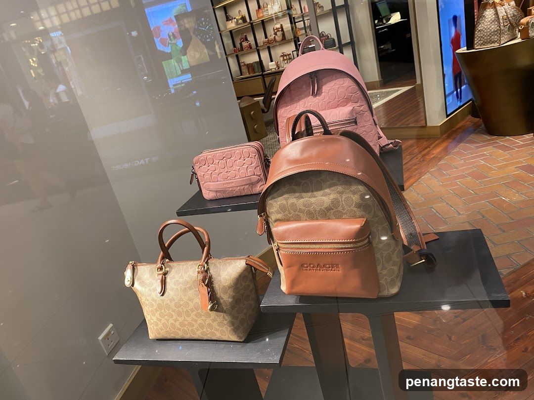 Coach Store Interior Display