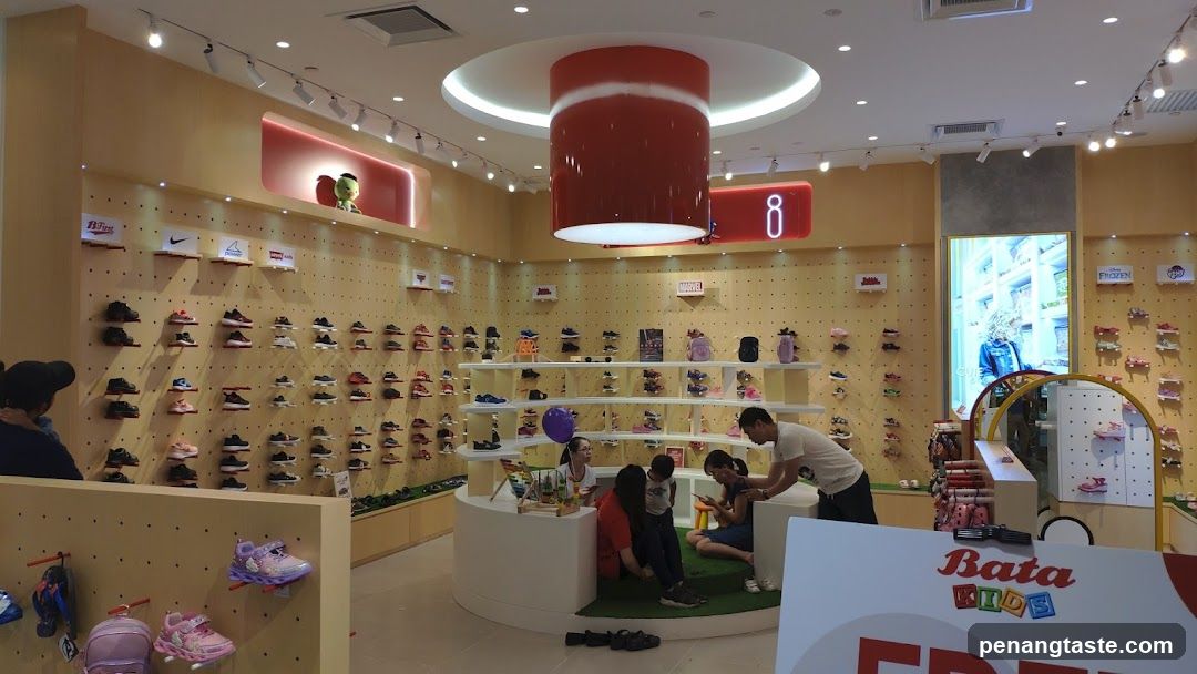 Bata Kids Store Interior