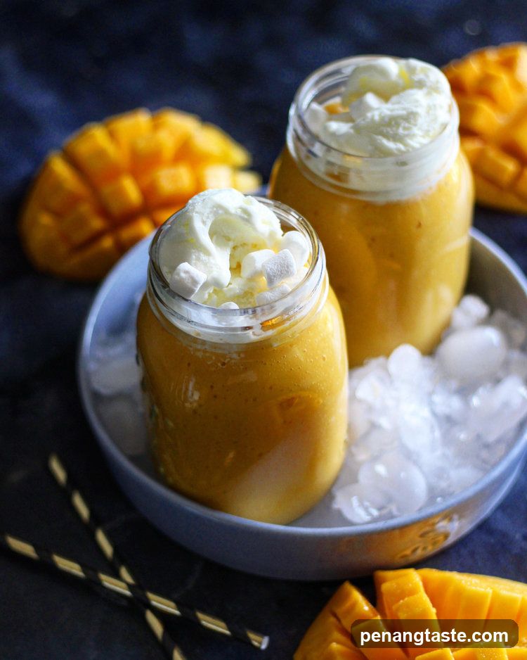 Mango Smoothie Presentation