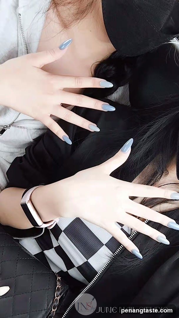 June Nail Studio (JNS)