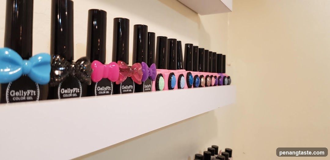 Nail polish display