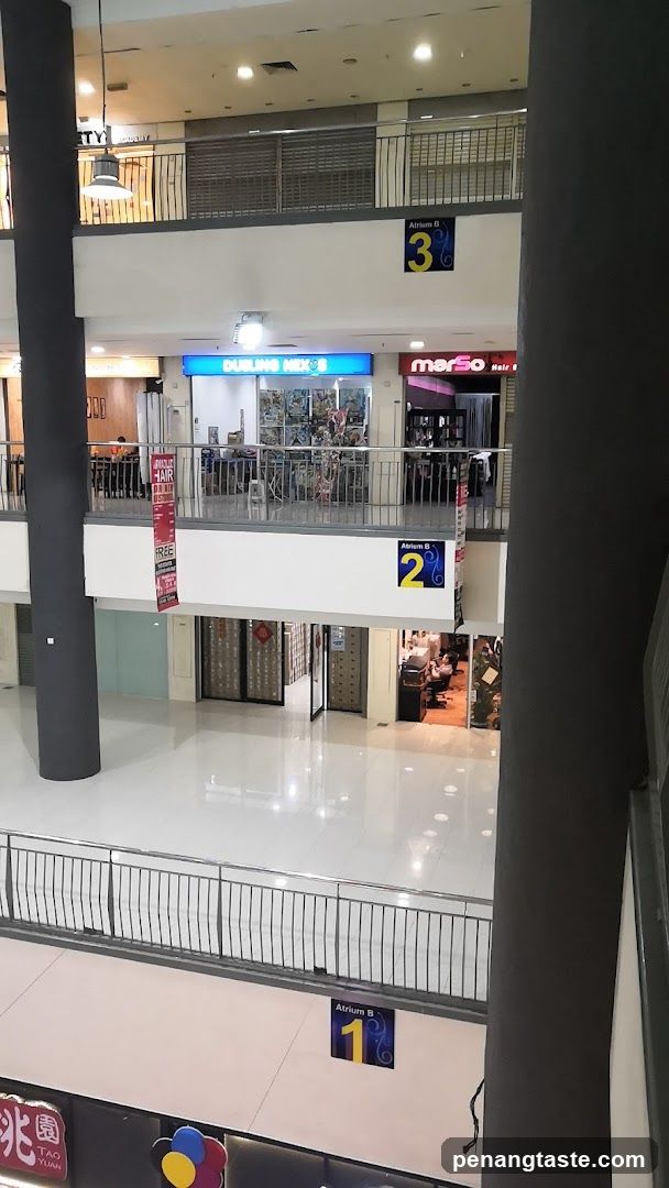 Atrium B Multi-Level Mall Interior