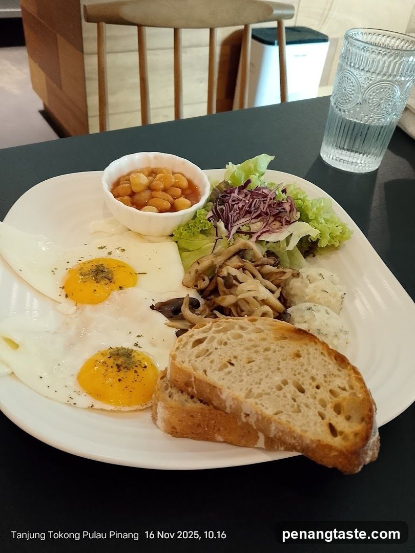 Breakfast Plate at Tanjung Tokong Pulau Pinang