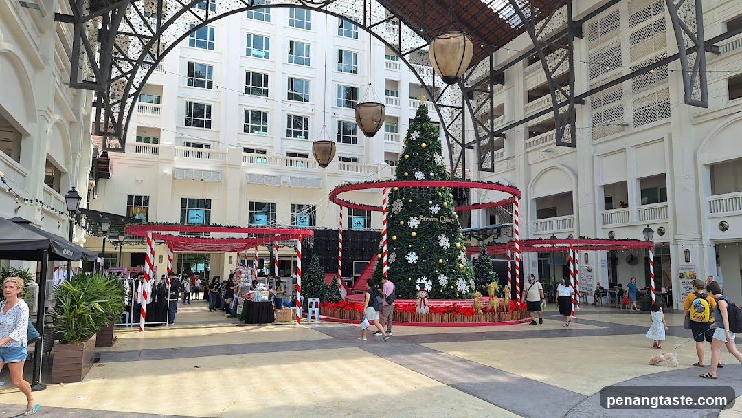 Christmas-themed indoor atrium