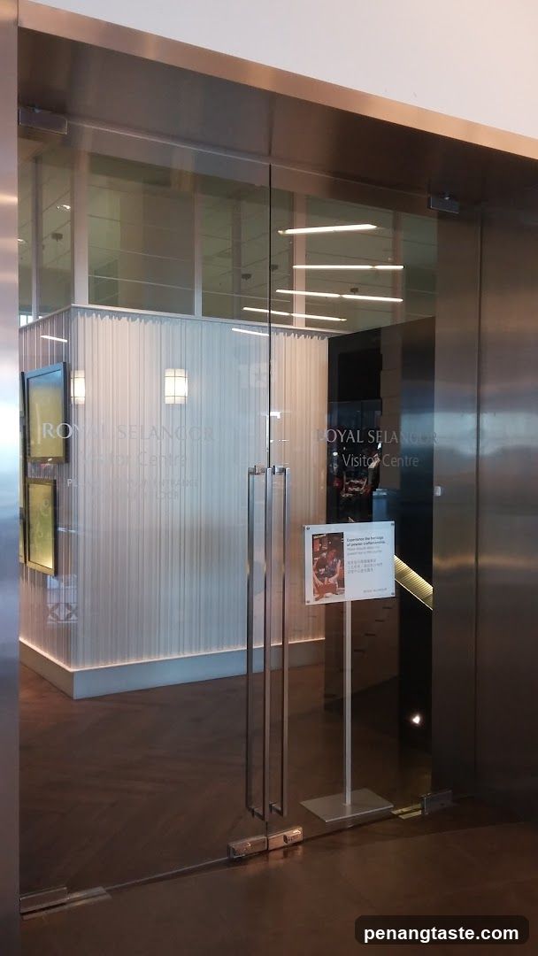 Royal Selangor Visitor Centre entrance