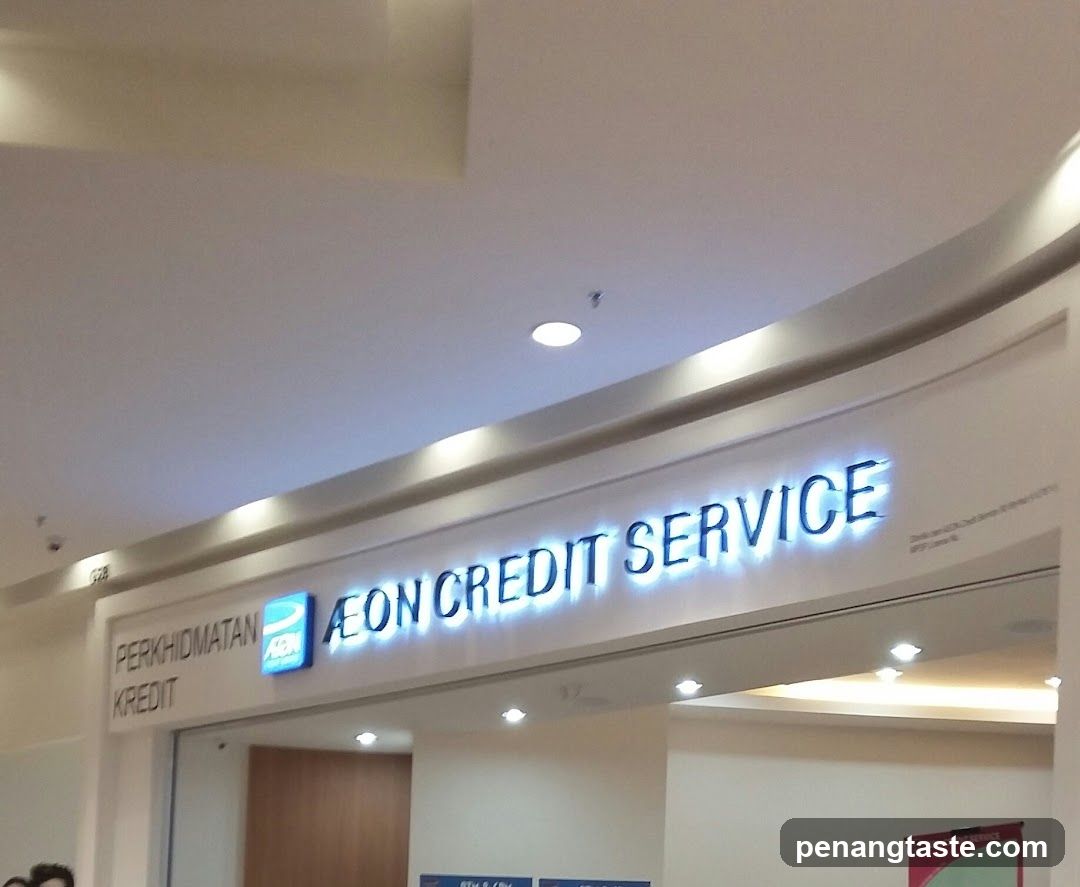 AEON CREDIT SERVICE storefront signage