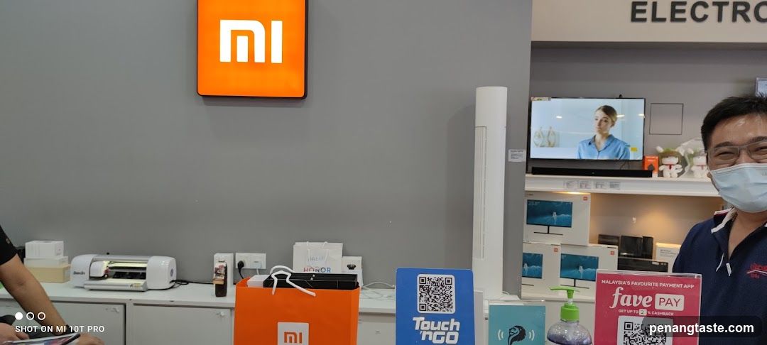 Interior of Xiaomi store