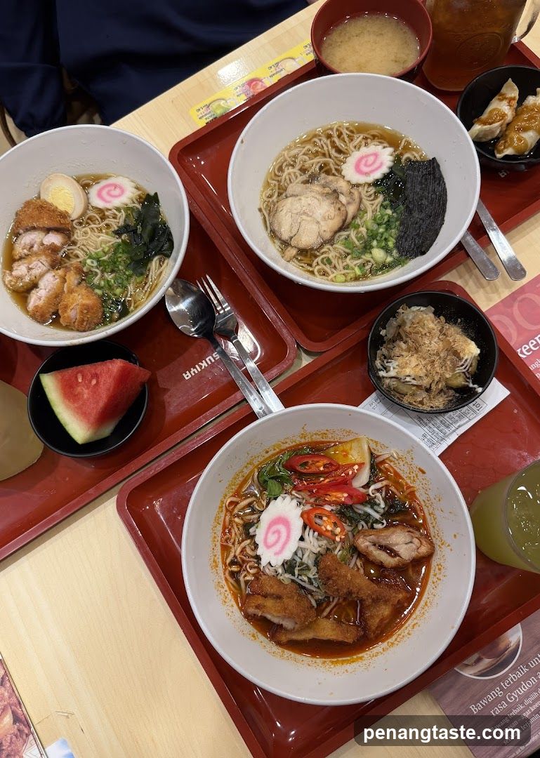 Ramen dishes on trays