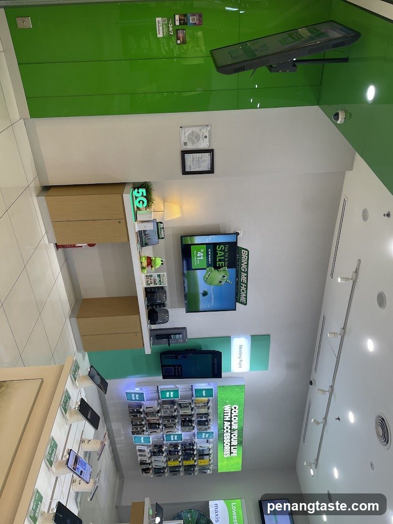 5G Store Interior