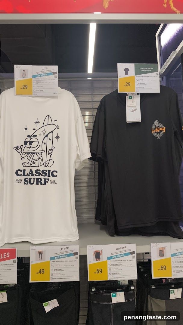 T-shirt and Pants Display