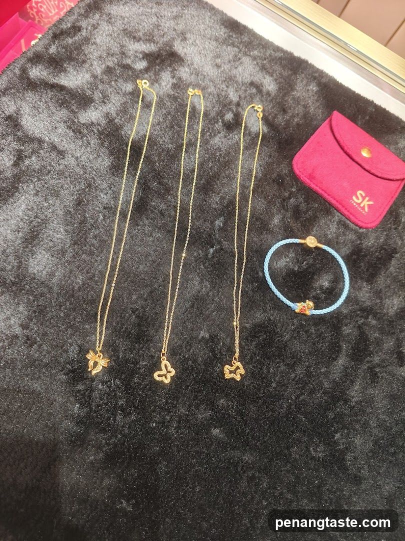 Jewelry Display