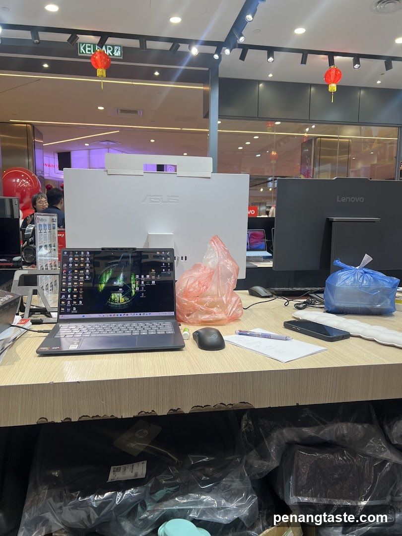 Retail Display Counter