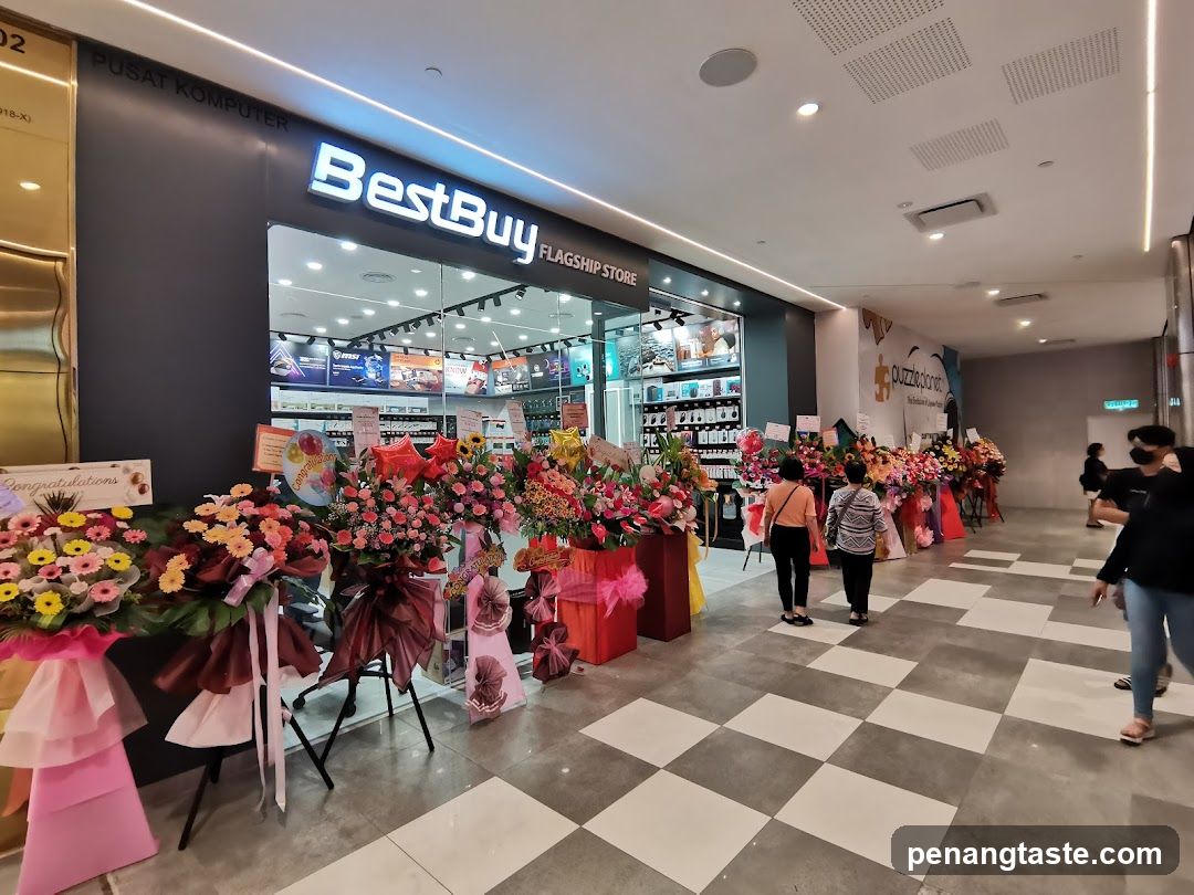 BestBuy Flagship Store