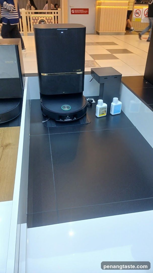 Robot vacuum display in store