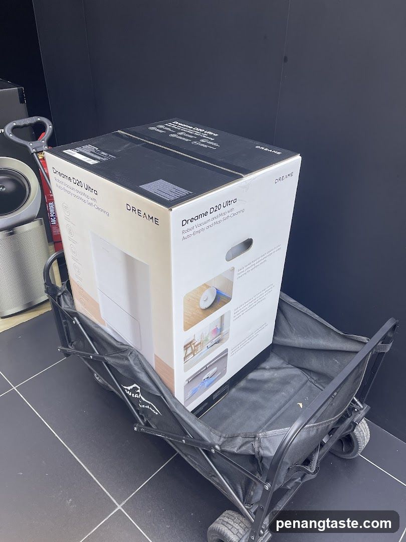 Dreamme D20 Ultra Box on Cart