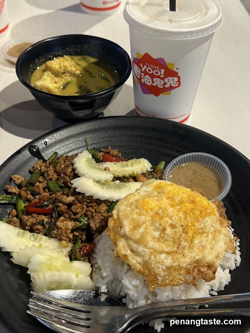Food and Beverage at Restaurant