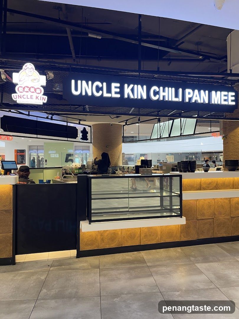 Uncle Kin Chili Pan Mee Shop Front