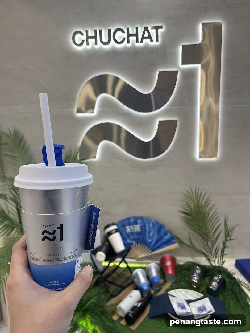 CHUCHAT 21 interior display