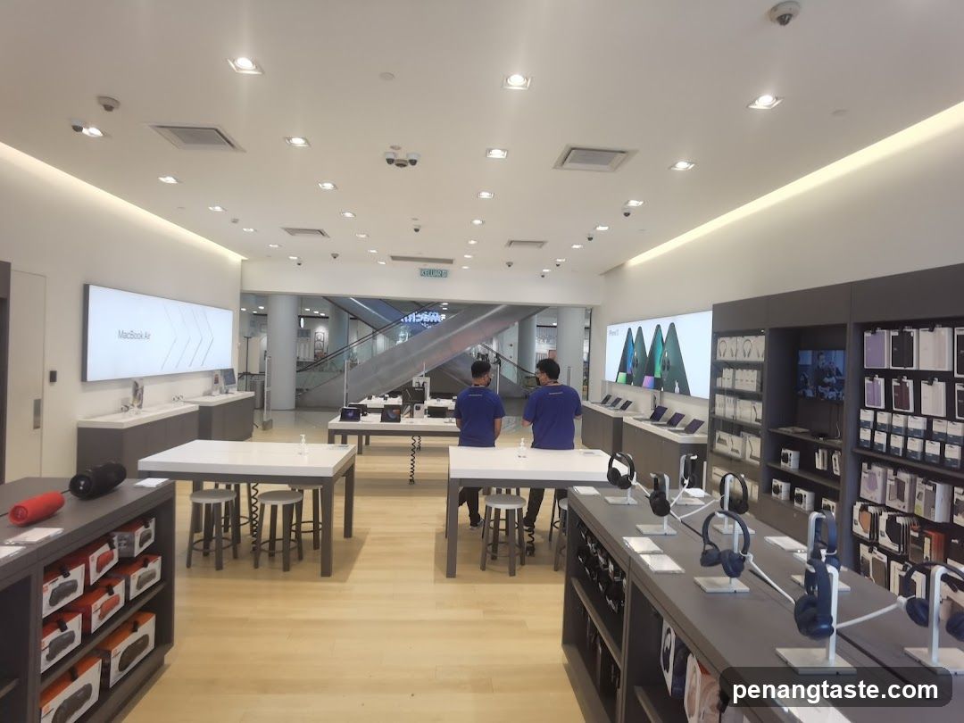 Apple Store Interior