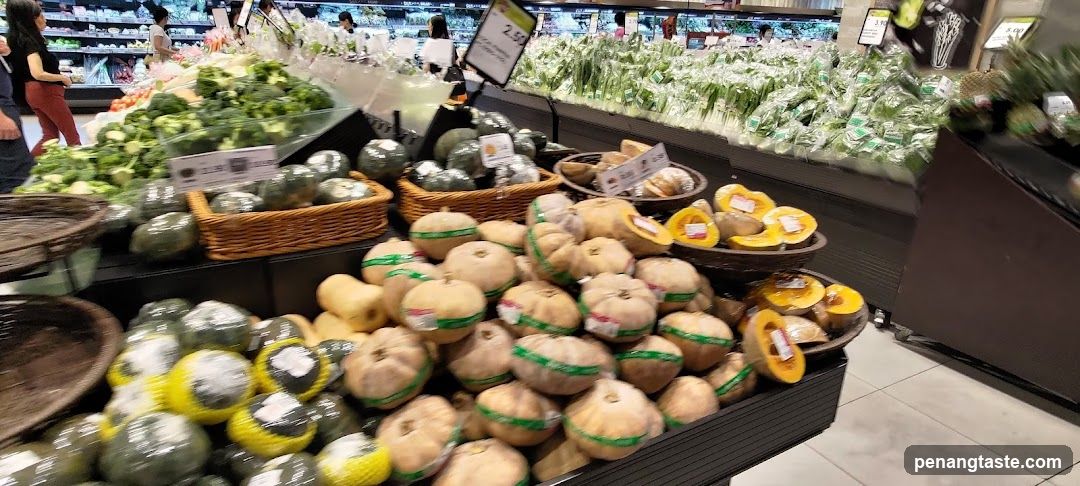 Supermarket Vegetable Section