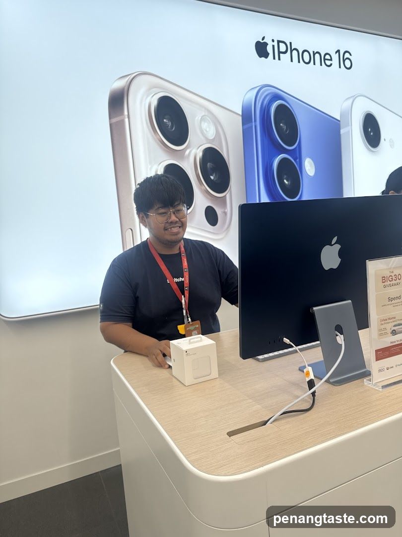 Apple Store Interior