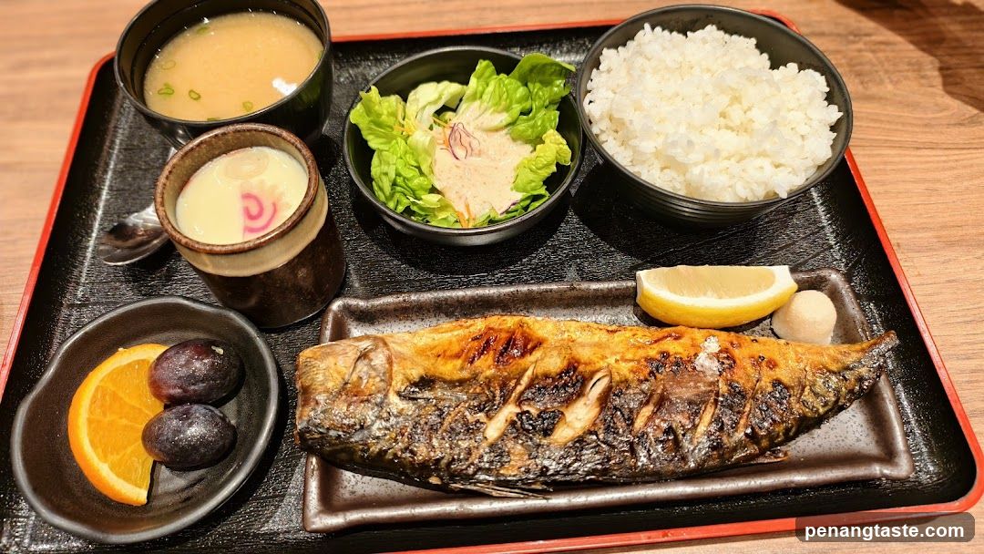 Japanese meal tray