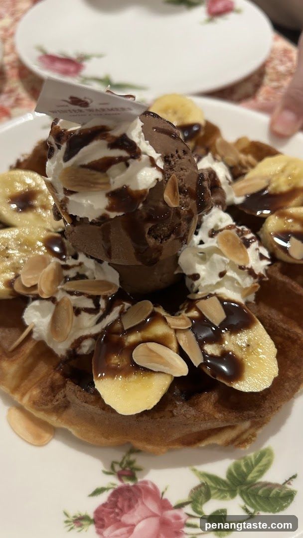 Waffle Dessert