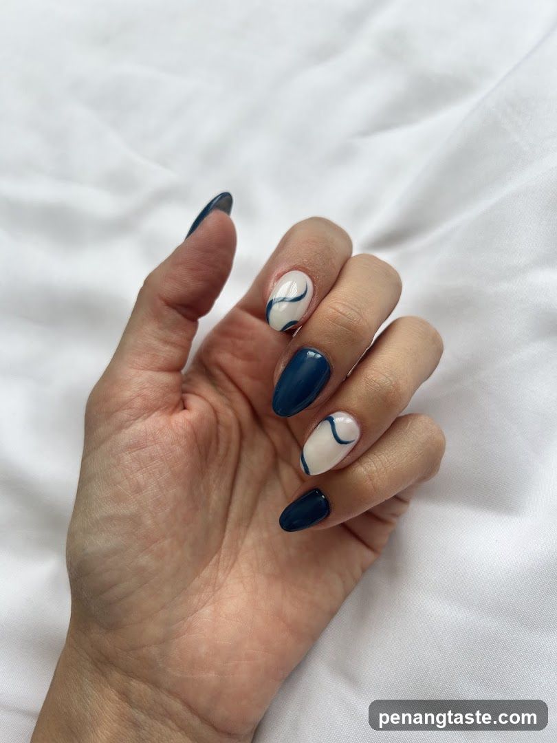 Nail World