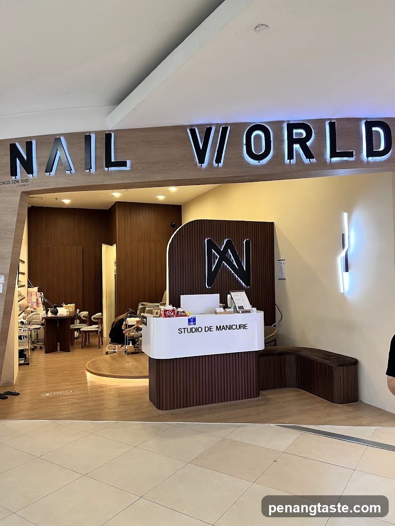 Nail World
