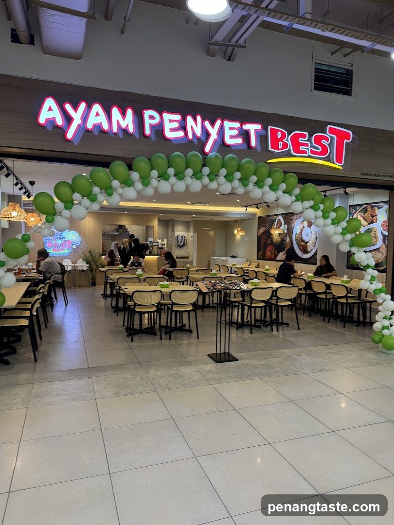 Ayam Penyet Best Restaurant Interior