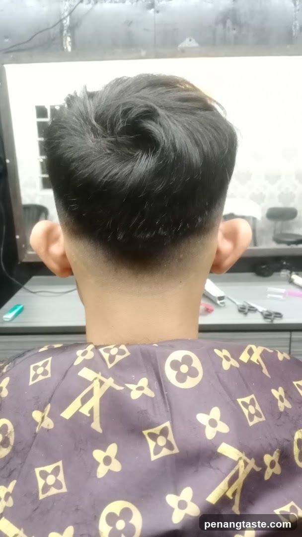 Haircut Studio Interior