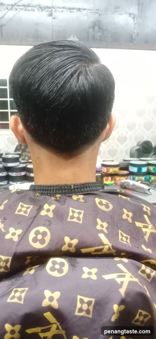 Haircut Salon Interior