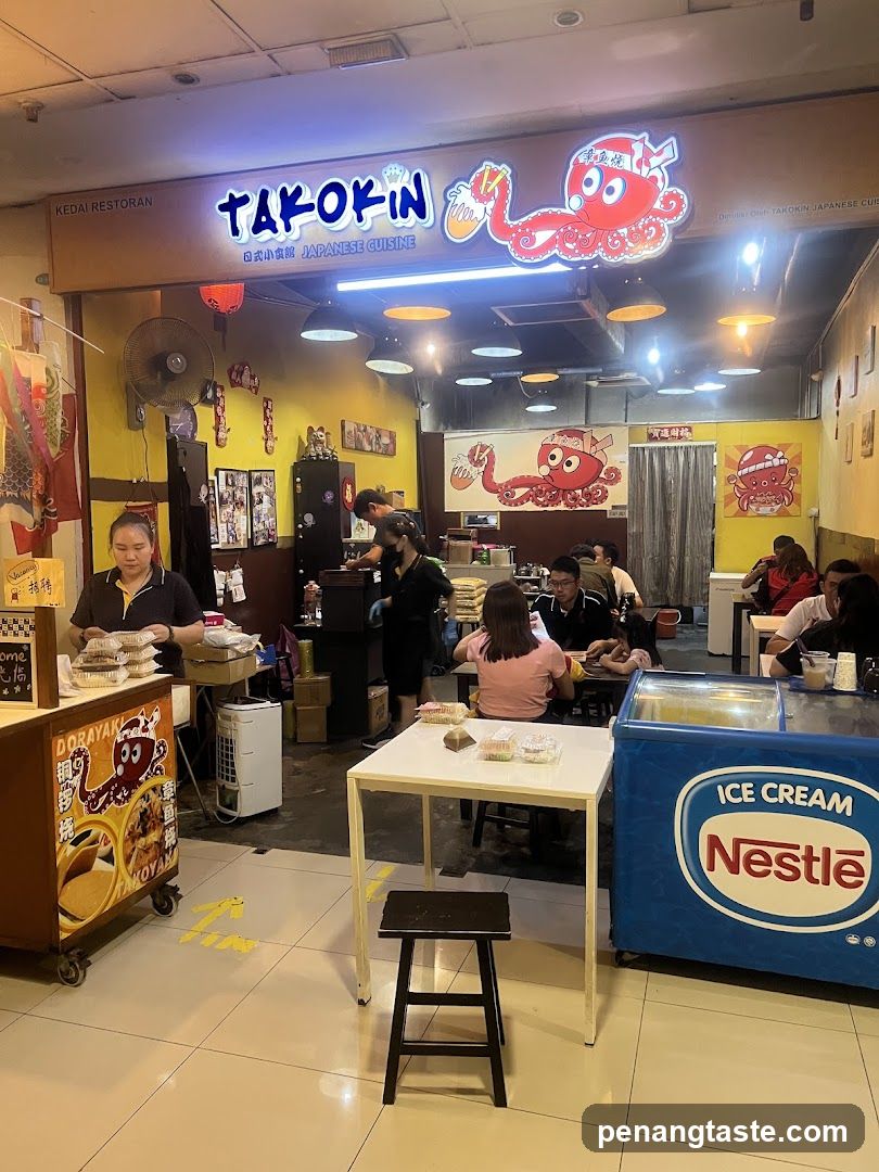 TAKOKIN Japanese Cuisine Interior