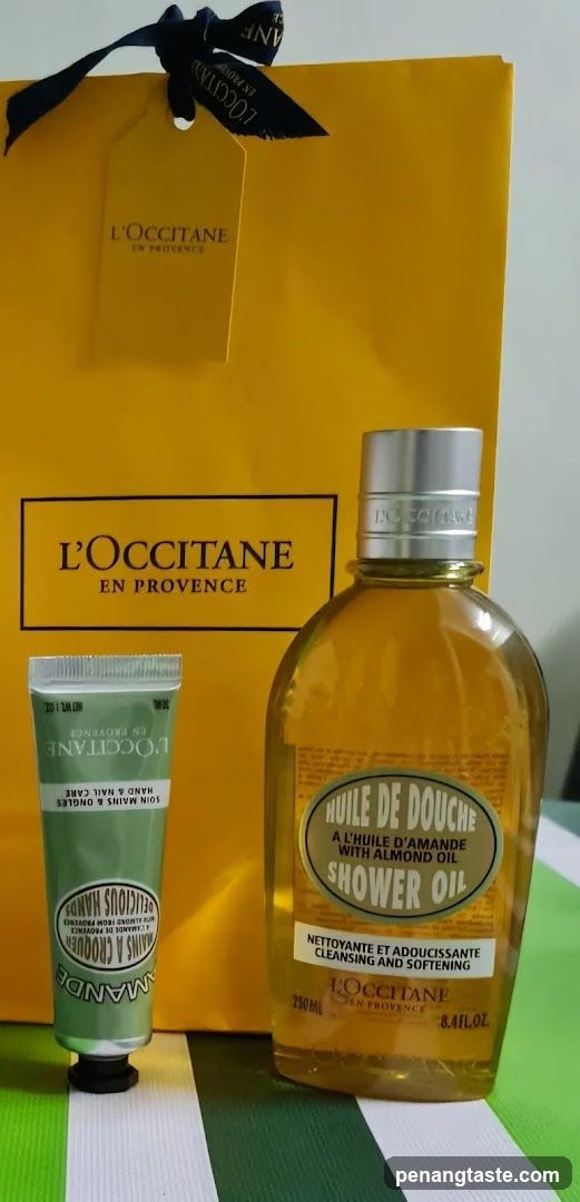 L'Occitane en Provence Product Display
