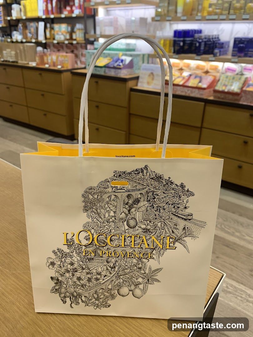 L'Occitane En Provence Shop Interior