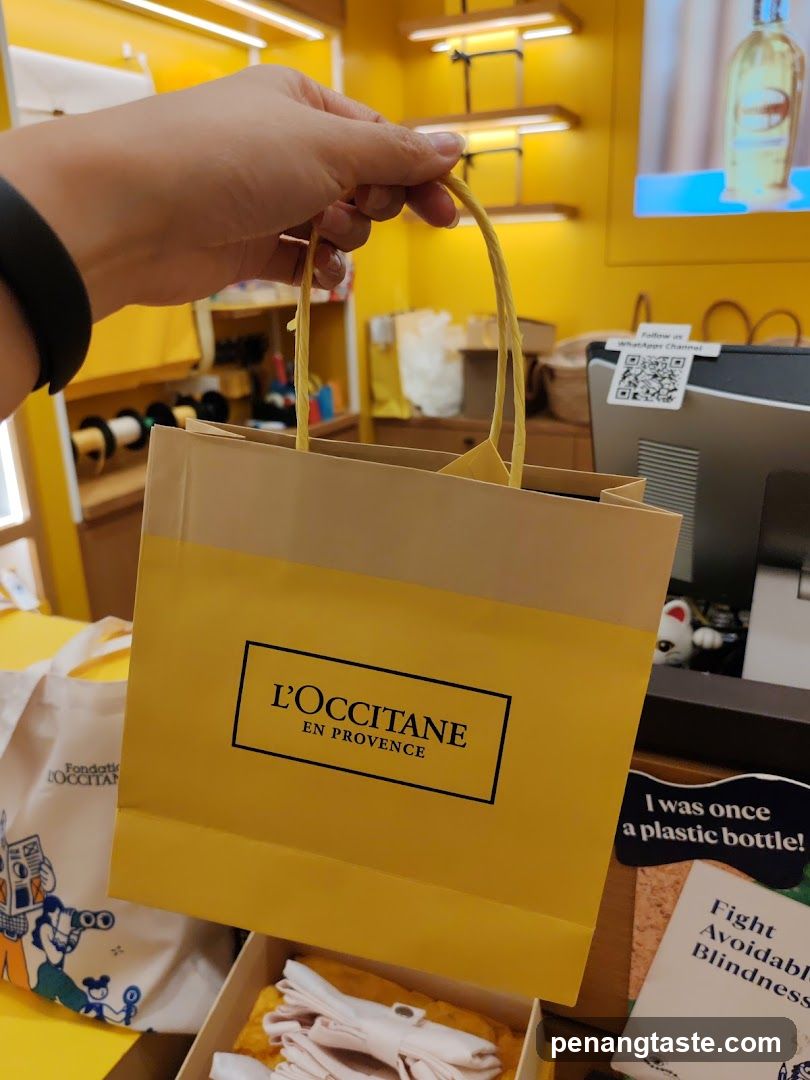L'Occitane en Provence Shop Interior