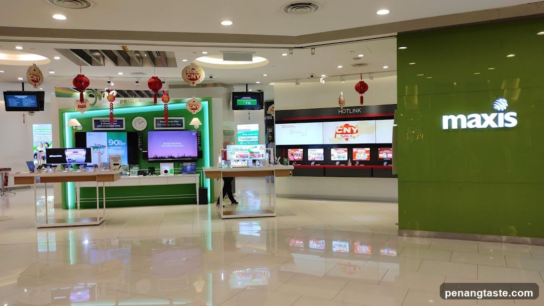Maxis Store Interior