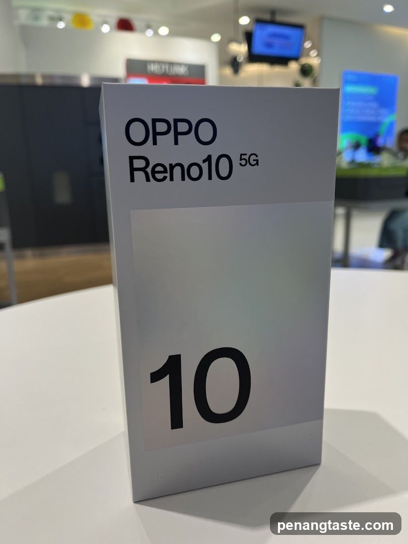 OPPO Reno10 5G Product Box