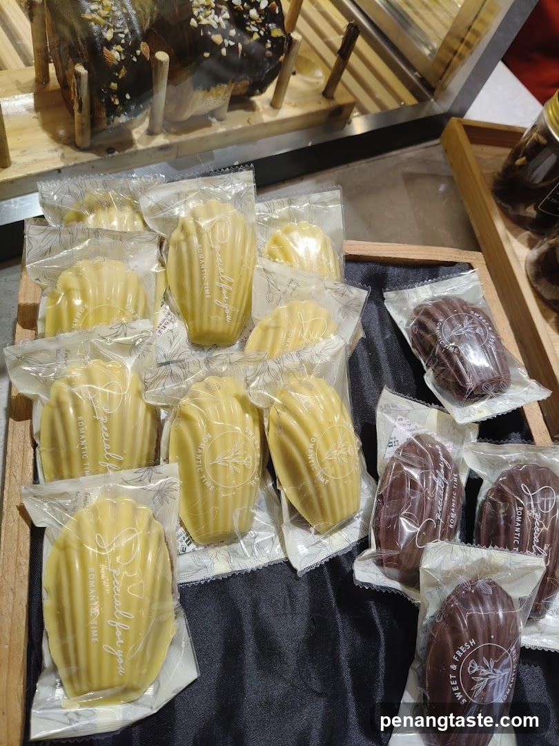 Baked Goods Display