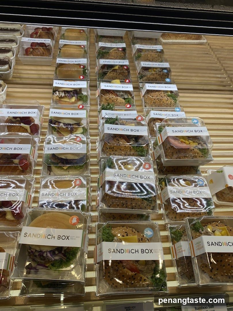 Sandwich Box Display