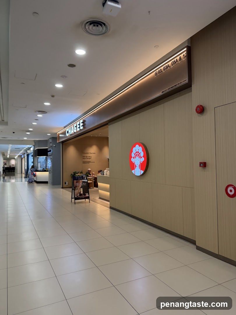 Interior hallway of shopping mall
