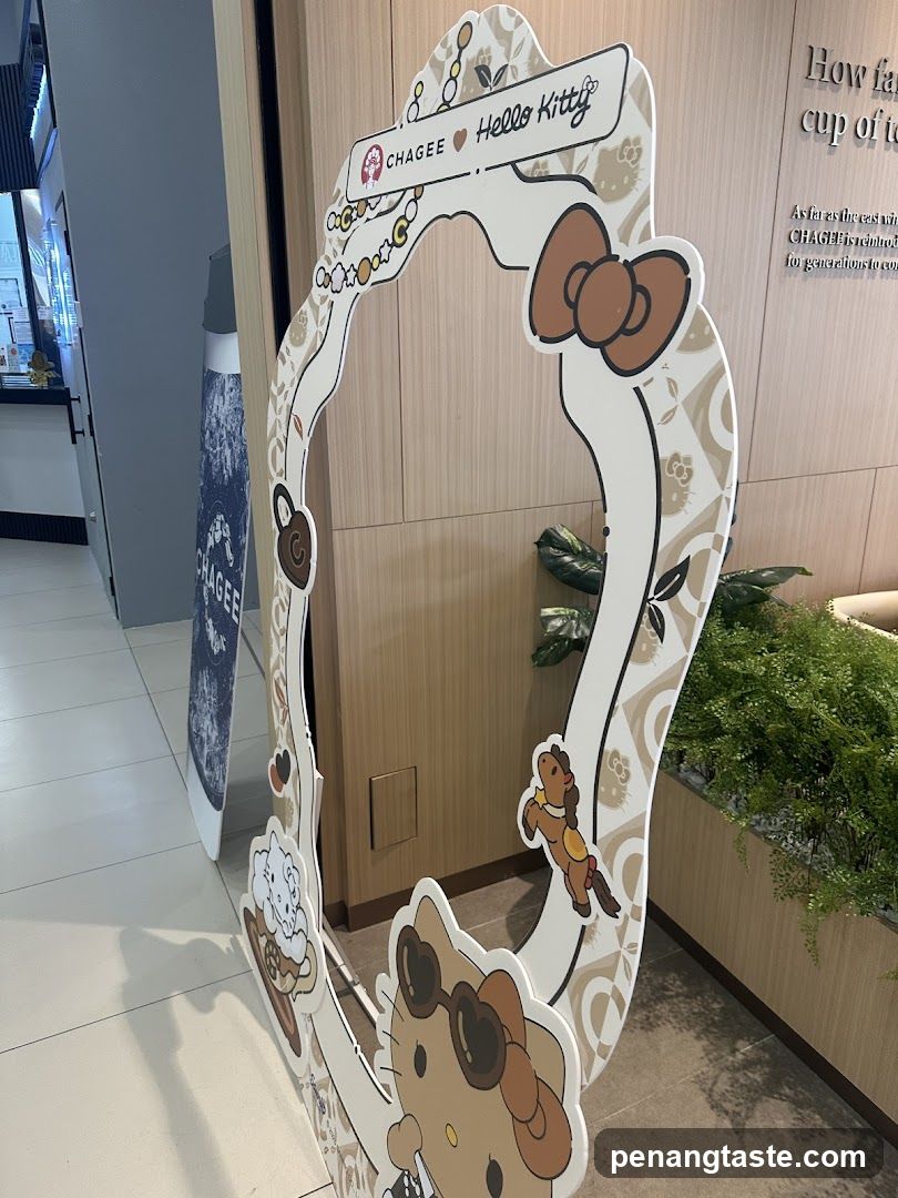 CHAGEE x Hello Kitty promotional display