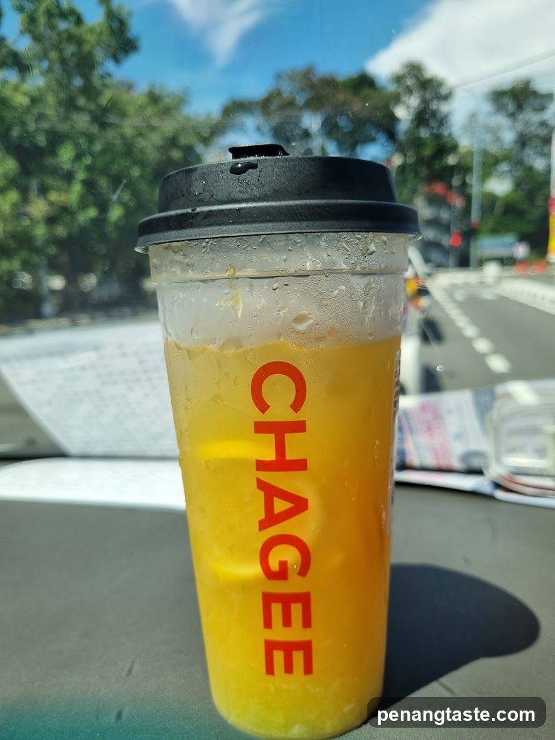Chagee drink in car