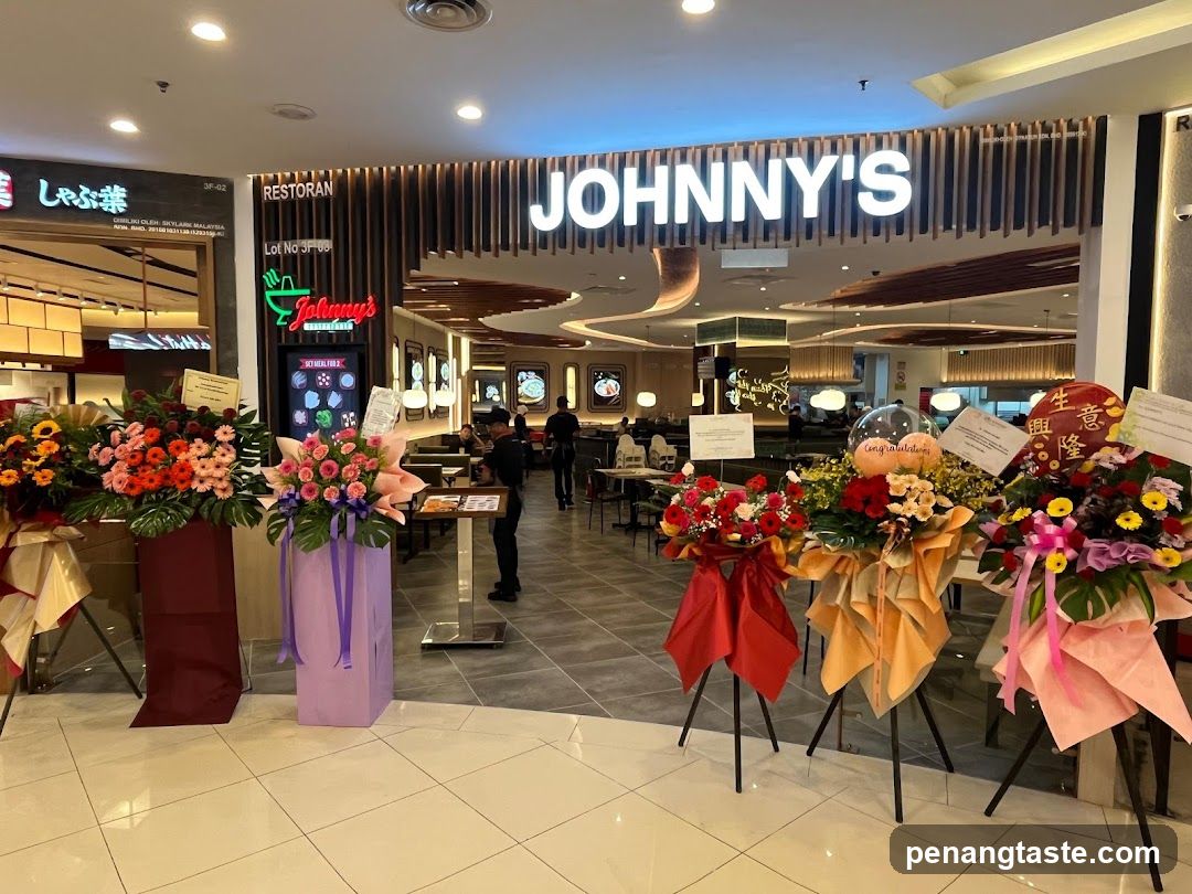 Johnny's Restaurant Interior