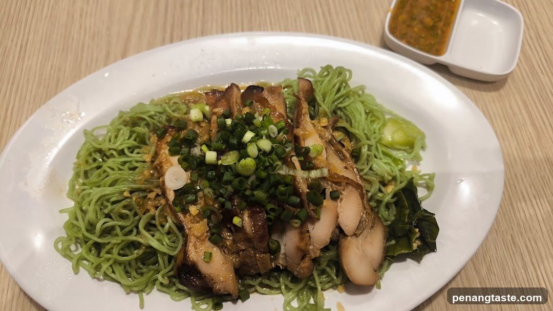 Green Noodles with Pork and Scallions