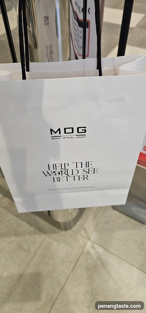 MOG Eyewear