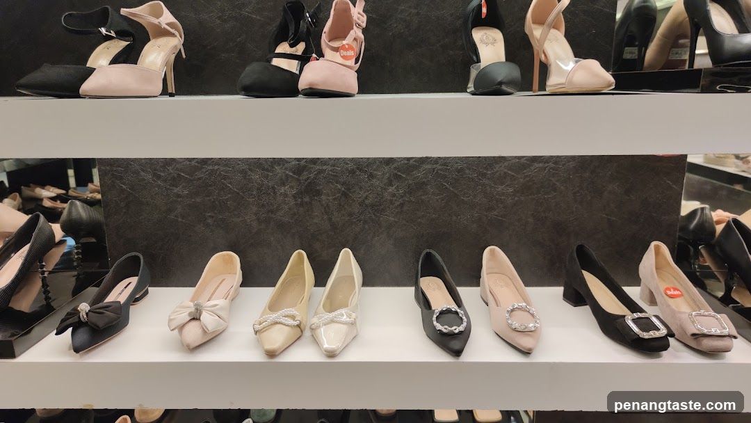 Shoe Display Shelf